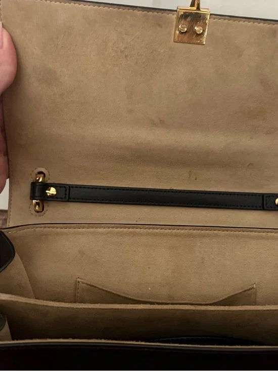 Fendi Black & Brown Embossed FF Leather Messenger Bag with Red Accent - Picture 5 of 7